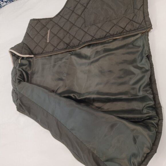 Buchanan's Zipup Vest - Picture 3 of 6
